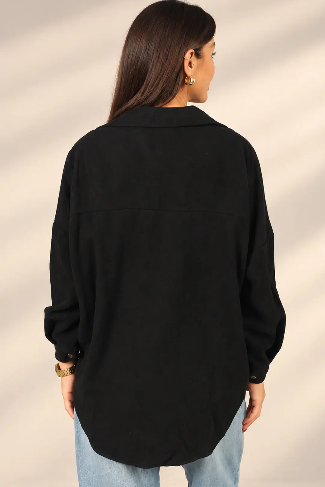 Kadın Kapaklı Çift Cepli Önü Düğmeli Kaşe Oversize Gömlek 4