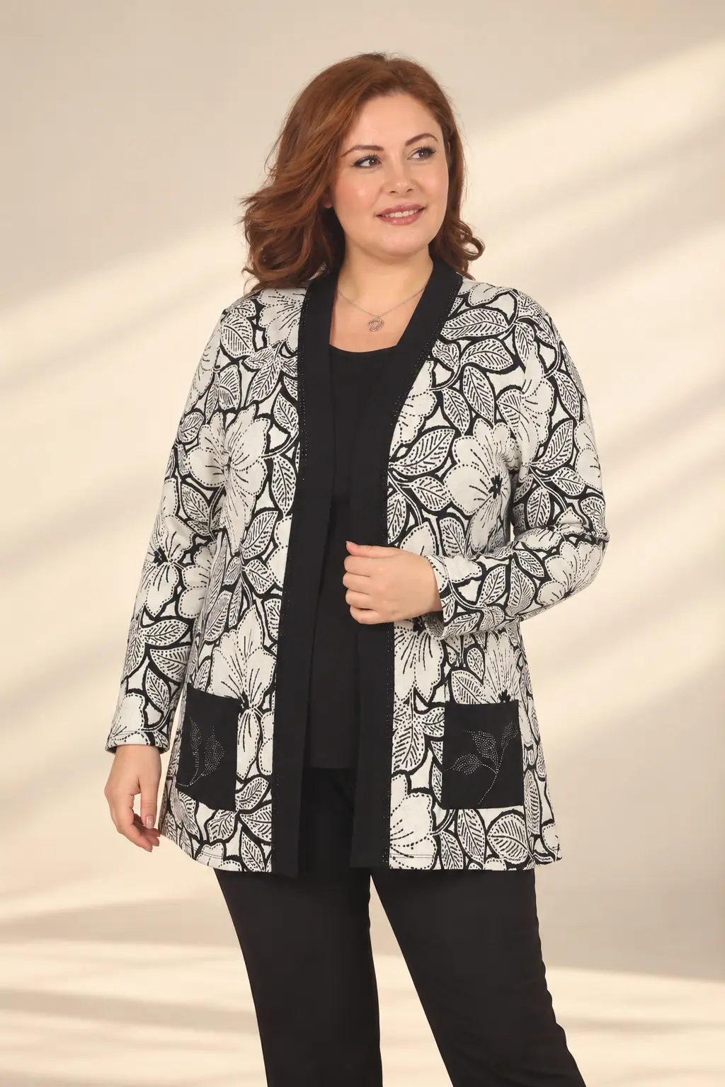 Kadın Çiçek Desenli Cepli Boncuk Detaylı Hırka B.B. İkili Takım 3