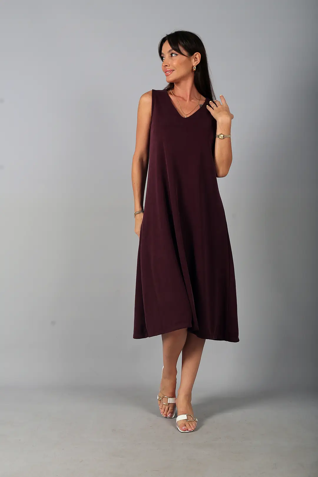 Kadın V Yaka Ön Pervazlı Pike Kumaş Kolsuz Oversize Midi Elbise - Mürdüm