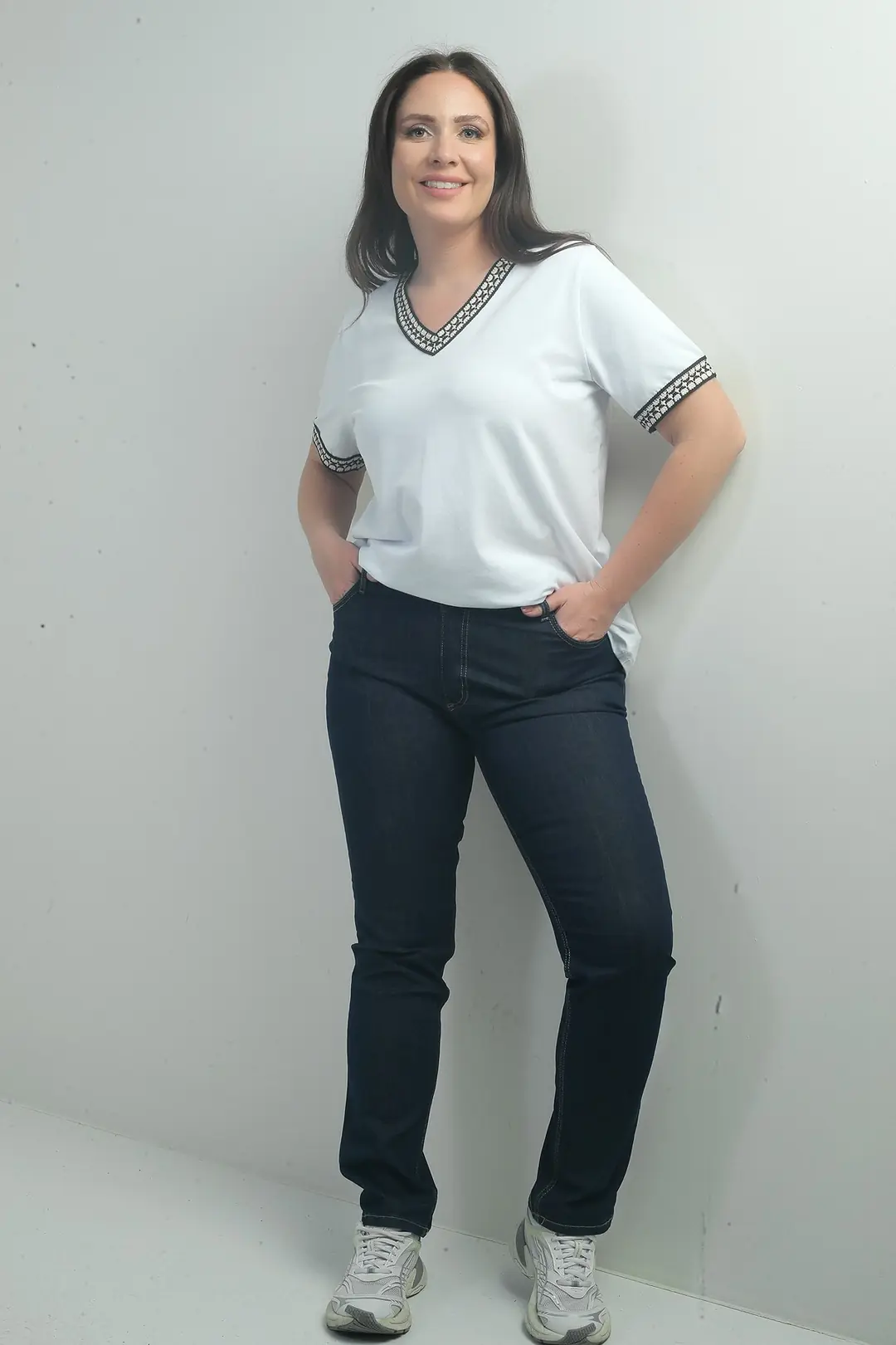 Kadın Yüksek Bel Boru Paça Büyük Beden Taşlanmış Kot Pantolon 3
