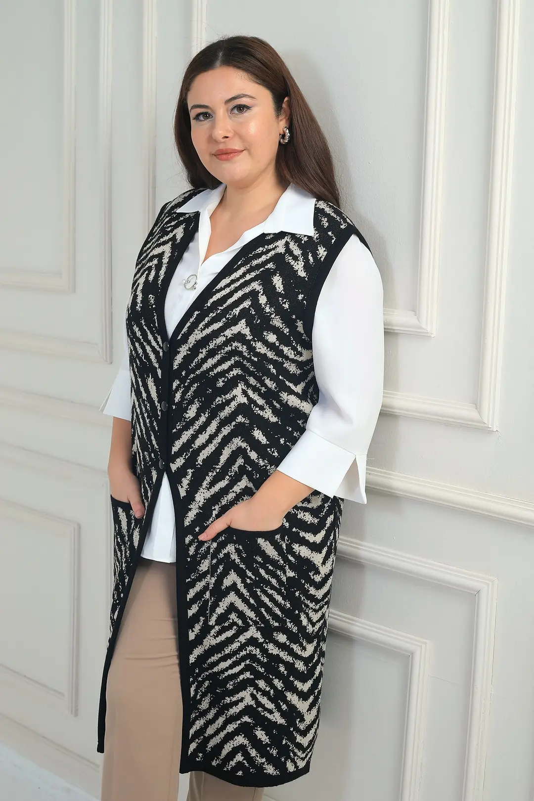 Kadın Zebra Desenli Cepli Büyük Beden Likralı Uzun Triko Yelek 2