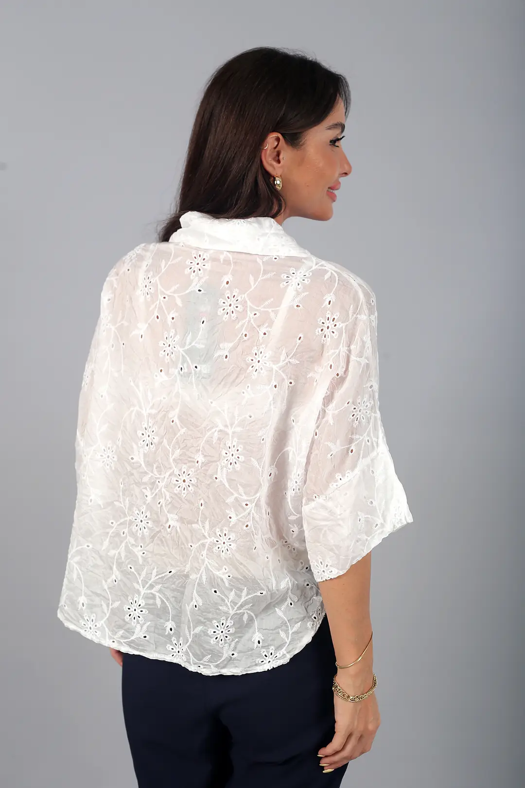 Kadın İtalyan Çiçek Nakış İşlemeli Lyocell Kumaş Oversize Gömlek 4