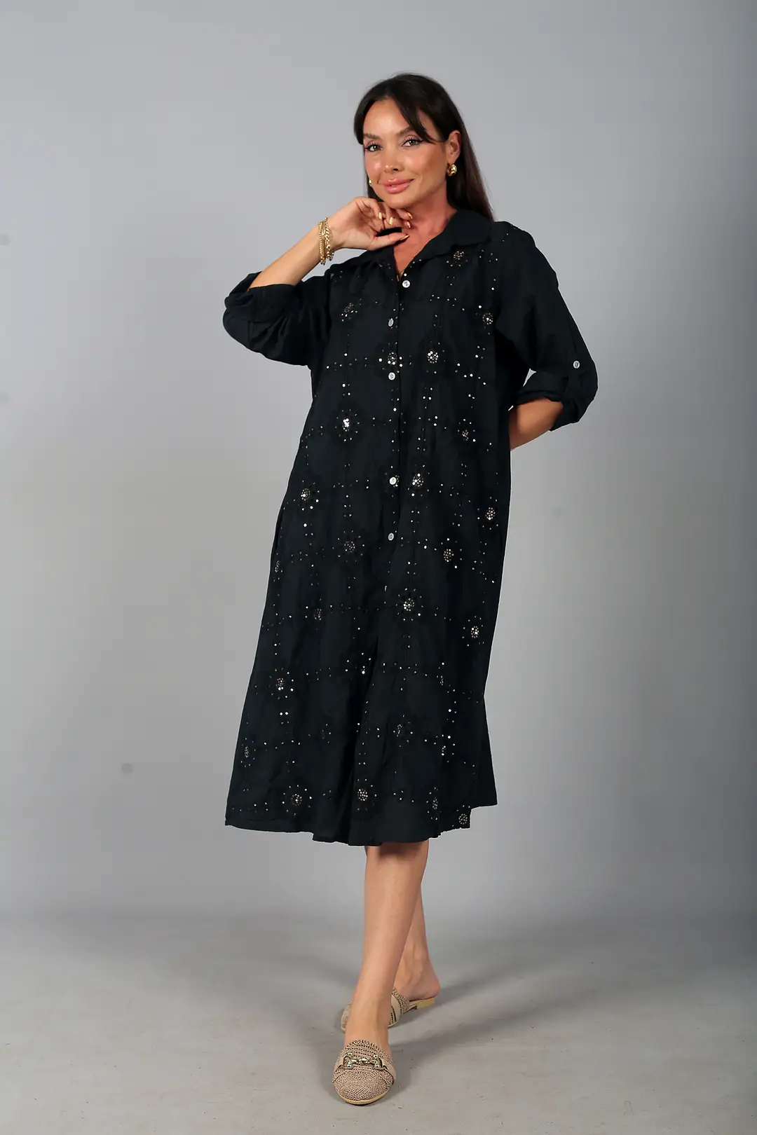 Kadın İtalyan Cotton Cepli Kabartma Nakışlı Pullu Oversize Uzun Elbise 3
