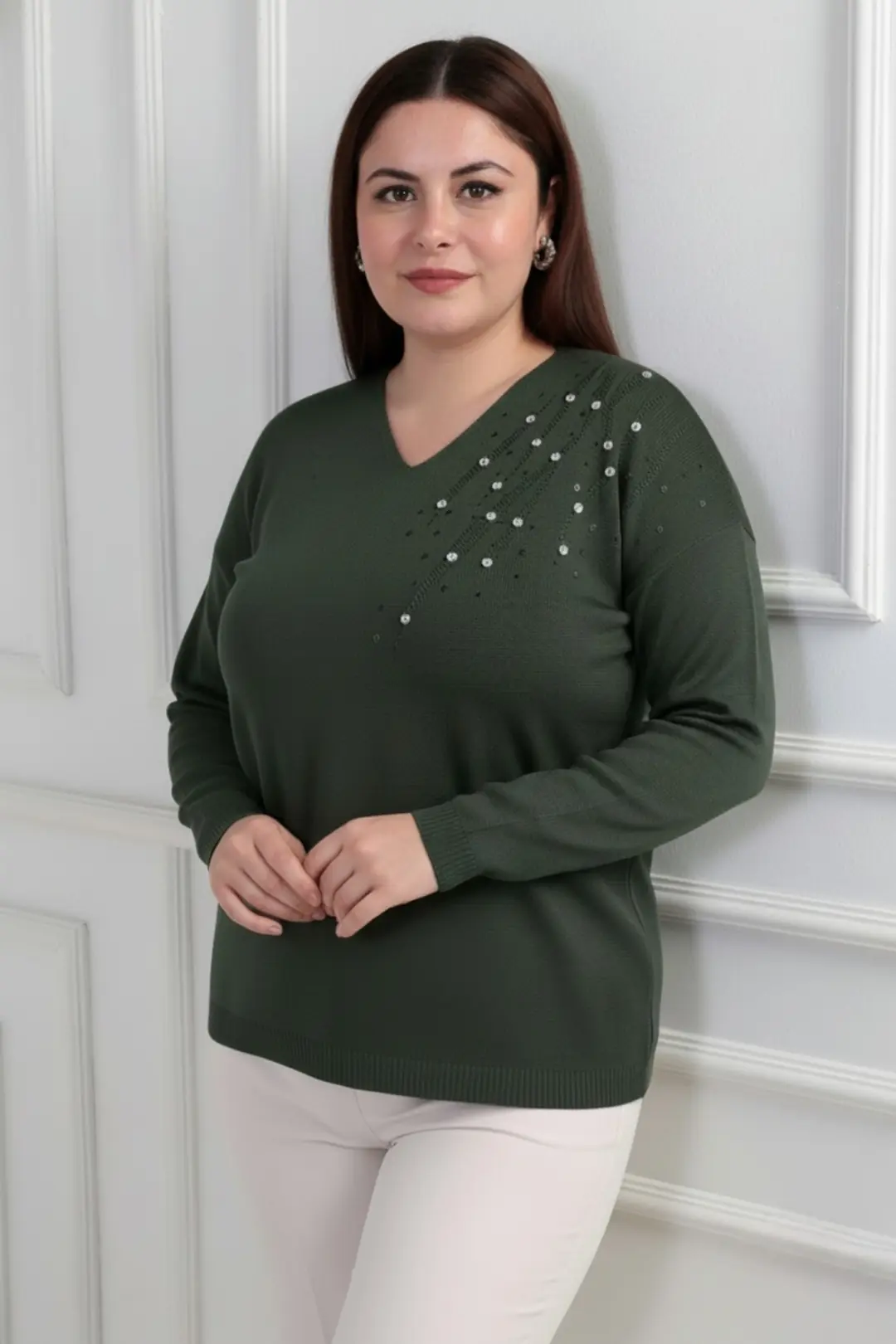 Kadın V Yaka Büyük Beden Taşlı Triko Bluz 3