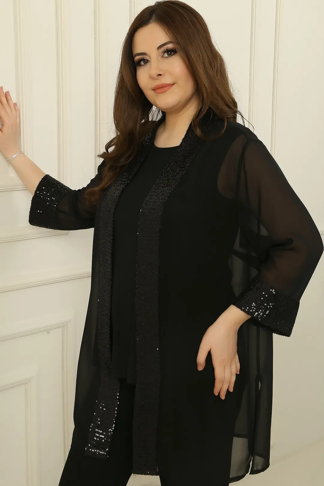 Şal Yaka Pulpayet Detaylı Şifon Ceket İçi Kolsuz Bluz Büyük Beden 2'li Takım - Siyah